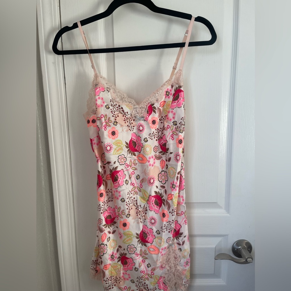 Victoria secret Y2K slip size Small